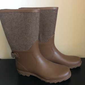 G.H. Bass & Co. Brown/Tan Tall Rain Boots